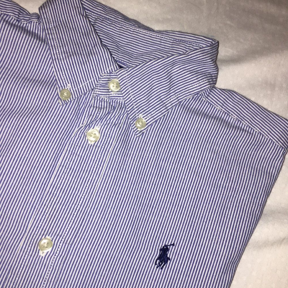 🦋EUC🦋. Ralph Lauren Button-Down - Picture 3 of 5